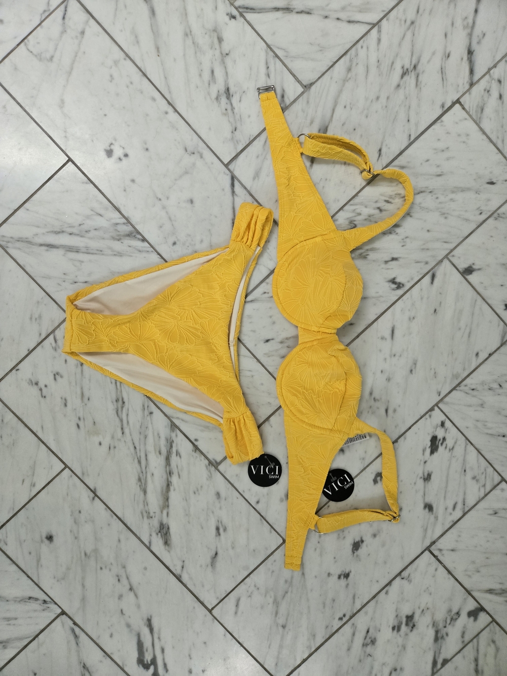 Vici Yellow Textured Underwire Bikini Set - Picture 3 of 8